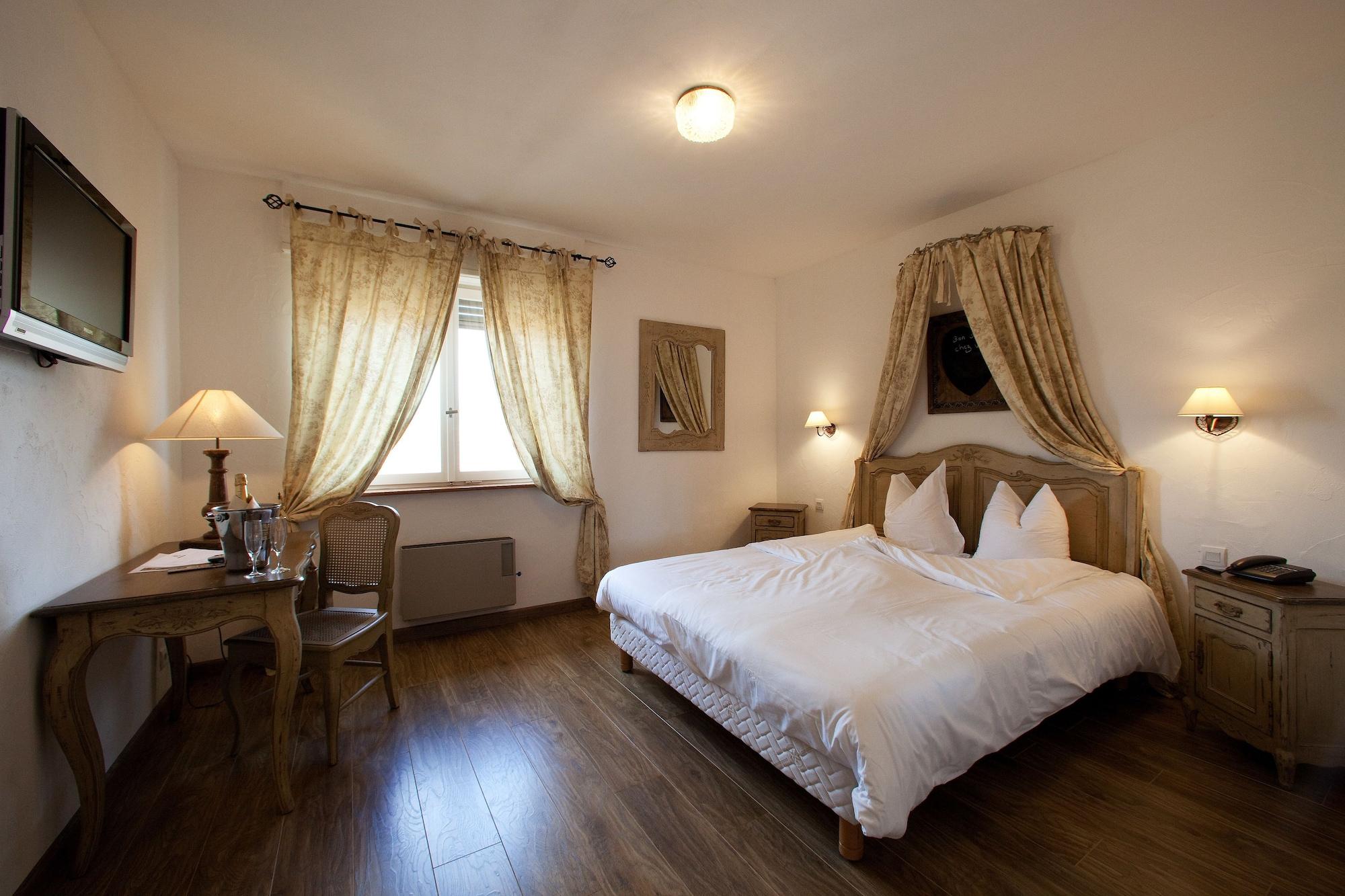 Le Domaine De Rouffach Hotel Bagian luar foto