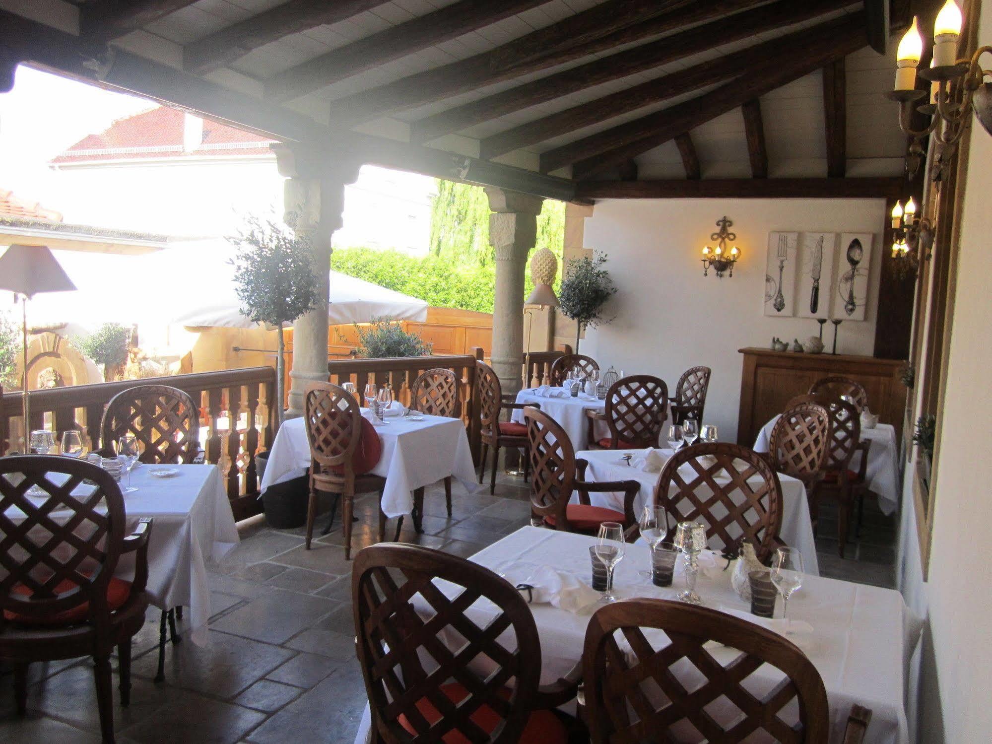 Le Domaine De Rouffach Hotel Bagian luar foto