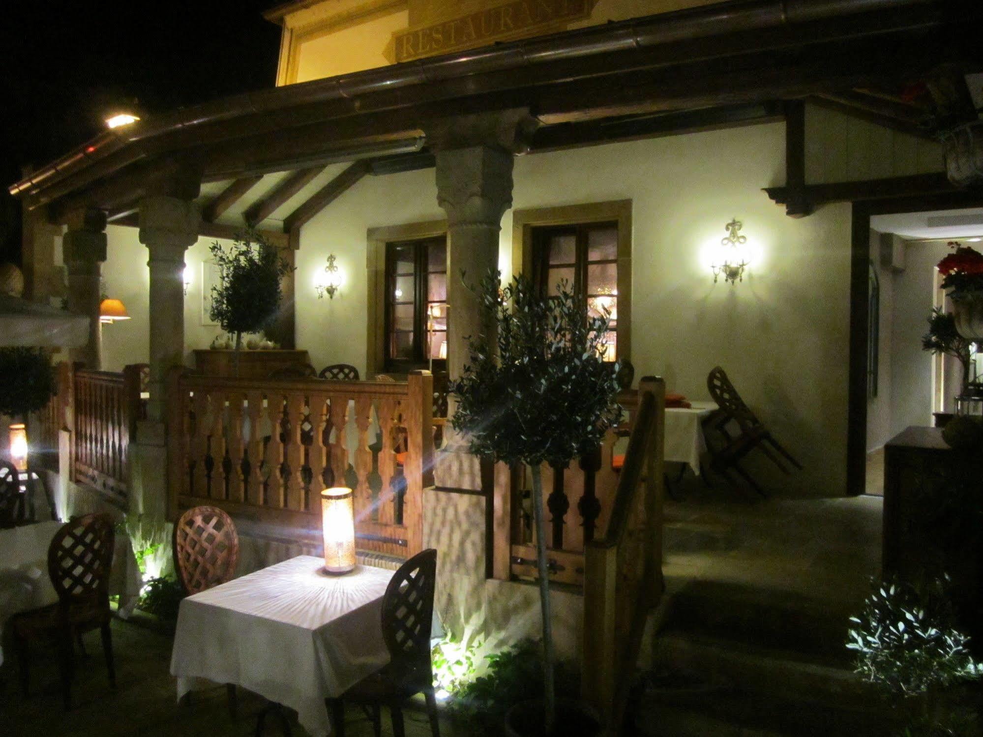 Le Domaine De Rouffach Hotel Bagian luar foto